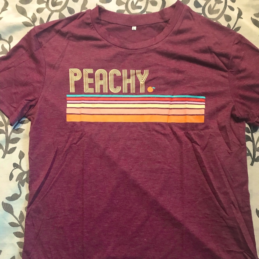 Peachy T-shirt Women’s Large NWT